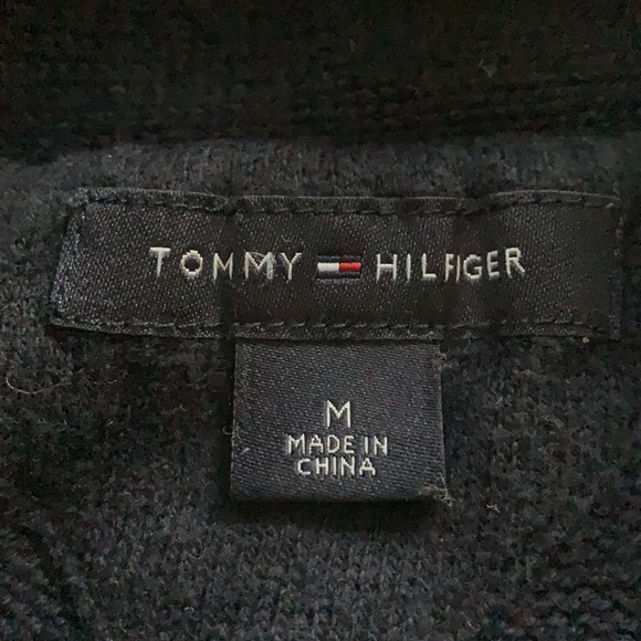 Tommy Hilfiger Navy Blue Sweater Ladies Size Medium V Neck / Collar - Picture 2 of 8
